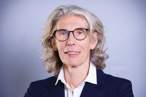 Porträt Dr. Birgitt Bendiek Führungskraft jetzt im TOP-Management der Firma ZINQ