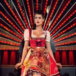 Dirndl bezaubern mit hochwertigen Details